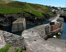 Porthgain Breakwaters by Chris