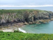 Caerfai beach by Jayne