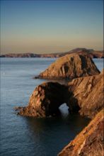 Ynys Deullyn, Abercastle by Nigel