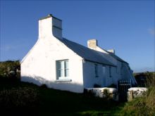 Pembrokeshire Cottage by Ian