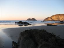 Traeth Llyfn Beach by Toby